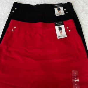 2 NWT Rafaella XL skorts  1 red 1 black
